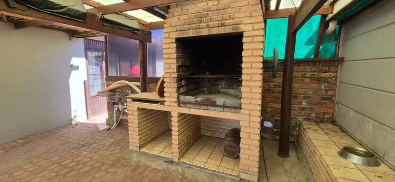 4 Bedroom Property for Sale in Dana Bay Western Cape